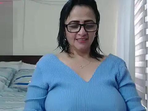 Snapshot of ISABEEL_SOFIA01 chatting on February 22, 3:14 pm ISABEEL SOFIA01 online show from February 22, 3:14 pm
