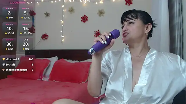 Snapshot of ISABEEL_SOFIA01 chatting on March 23, 12:15 am ISABEEL SOFIA01 online show from March 23, 12:15 am