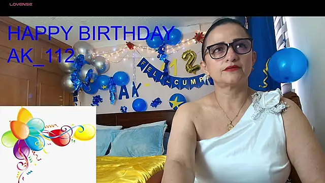 ISABEEL SOFIA01 online show from May 23, 7:18 pm