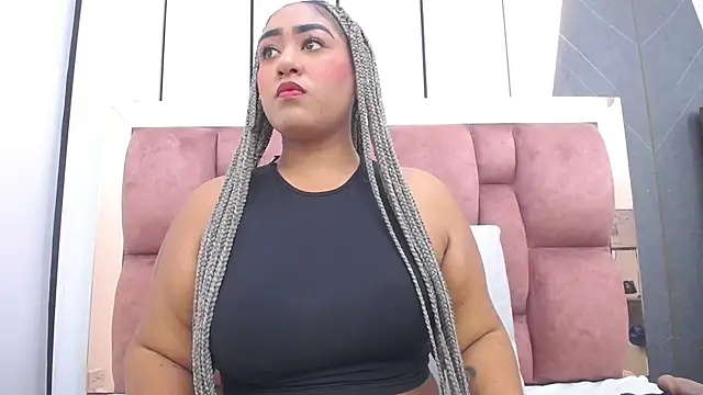 arianna pearl online show from January 8, 1:02 pm