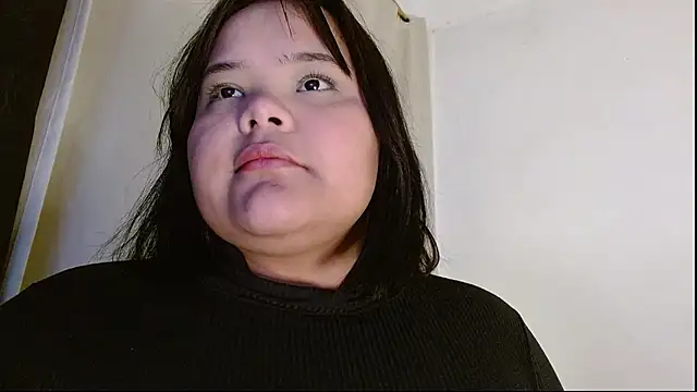 Snapshot of sexychubby___ chatting on December 1, 4:29 pm sexychubby    online show from December 1, 4:29 pm