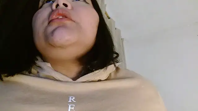 Snapshot of sexychubby___ chatting on January 5, 12:09 am sexychubby    online show from January 5, 12:09 am