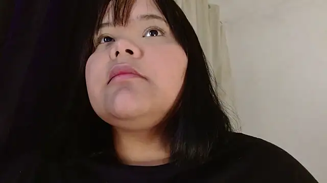 Snapshot of sexychubby___ chatting on January 12, 5:33 pm sexychubby    online show from January 12, 5:33 pm