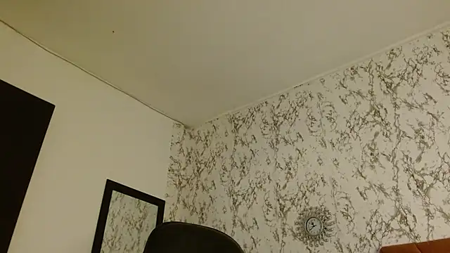 Snapshot of sexychubby___ chatting on October 10, 8:30 pm sexychubby    online show from October 10, 8:30 pm