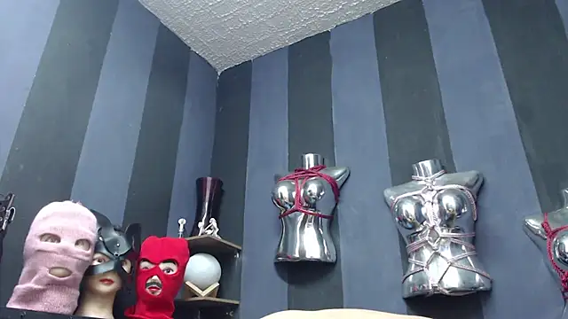 Snapshot of ADELHEY_RAN chatting on December 16, 3:54 pm ADELHEY RAN online show from December 16, 3:54 pm