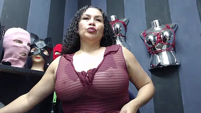 Snapshot of ADELHEY_RAN chatting on December 18, 3:44 pm ADELHEY RAN online show from December 18, 3:44 pm