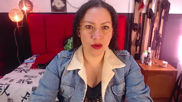 Snapshot of ADELHEY_RAN chatting on December 28, 1:28 pm ADELHEY RAN online show from December 28, 1:28 pm