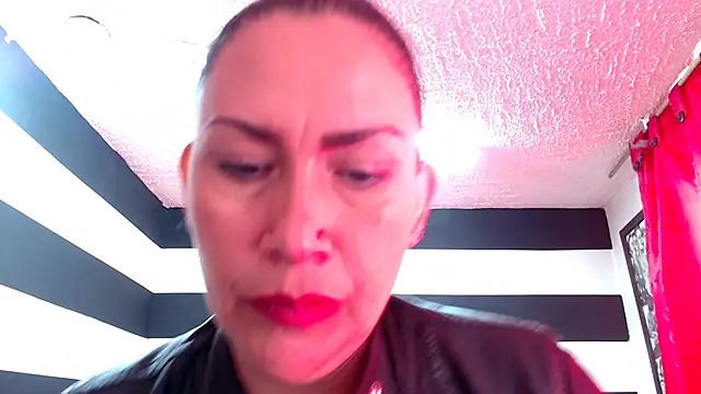 Snapshot of ADELHEY_RAN chatting on January 13, 6:59 pm ADELHEY RAN online show from January 13, 6:59 pm