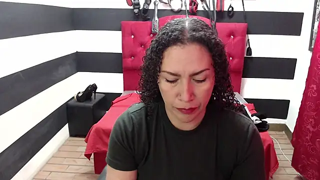 Snapshot of ADELHEY_RAN chatting on February 6, 12:59 pm ADELHEY RAN online show from February 6, 12:59 pm