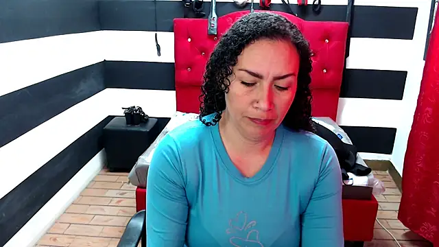 Snapshot of ADELHEY_RAN chatting on February 25, 12:55 pm ADELHEY RAN online show from February 25, 12:55 pm