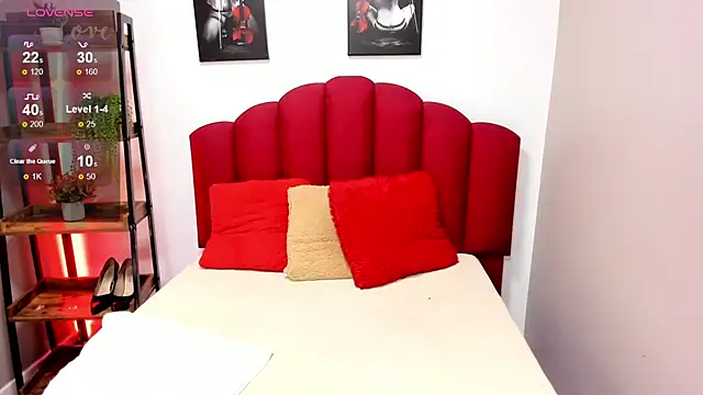 Ashleyyrobert online show from February 21, 8:05 pm