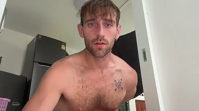 lukegunn online show from March 3, 11:35 pm