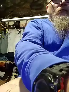 Snapshot of Kevinmc1d chatting on October 19, 6:30 pm Kevinmc1d online show from October 19, 6:30 pm