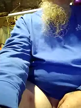 Snapshot of Kevinmc1d chatting on October 26, 8:31 am Kevinmc1d online show from October 26, 8:31 am