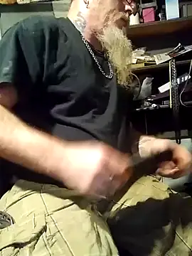 Snapshot of Kevinmc1d chatting on November 4, 6:23 am Kevinmc1d online show from November 4, 6:23 am