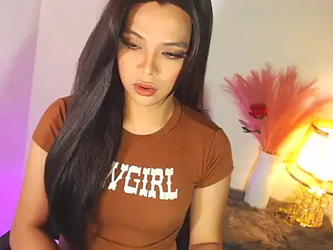 Snapshot of MajesticKitana chatting on November 3, 5:09 am MajesticKitana online show from November 3, 5:09 am