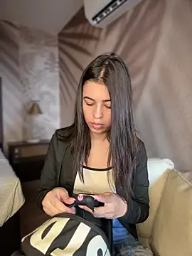 Snapshot of IvySanders1 chatting on November 14, 12:59 pm IvySanders1 online show from November 14, 12:59 pm