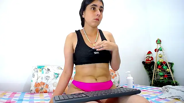 Snapshot of camila_camila chatting on January 3, 2:08 pm camila camila online show from January 3, 2:08 pm