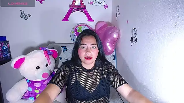 Snapshot of hanna_girl21 chatting on February 14, 4:26 am hanna girl21 online show from February 14, 4:26 am