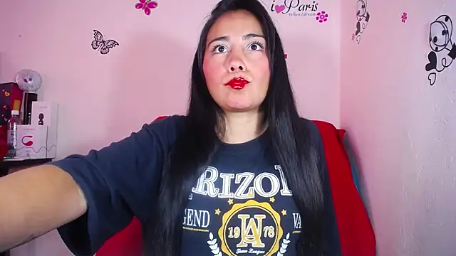 Snapshot of hanna_girl21 chatting on March 20, 7:04 pm hanna girl21 online show from March 20, 7:04 pm