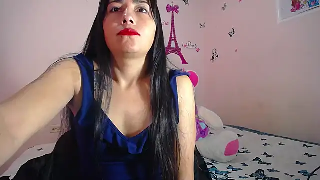 Snapshot of hanna_girl21 chatting on November 24, 6:40 pm hanna girl21 online show from November 24, 6:40 pm