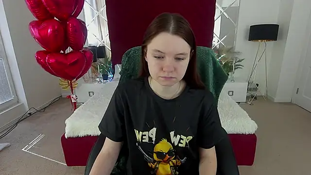 Snapshot of MaRich_Ka chatting on February 11, 10:26 am MaRich Ka online show from February 11, 10:26 am