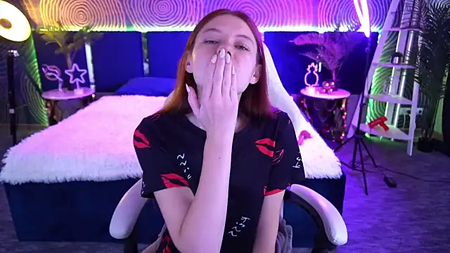 Snapshot of MaRich_Ka chatting on September 10, 6:02 am MaRich Ka online show from September 10, 6:02 am