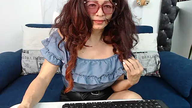 Snapshot of kimberlybirdx chatting on September 20, 4:41 pm kimberlybirdx online show from September 20, 4:41 pm