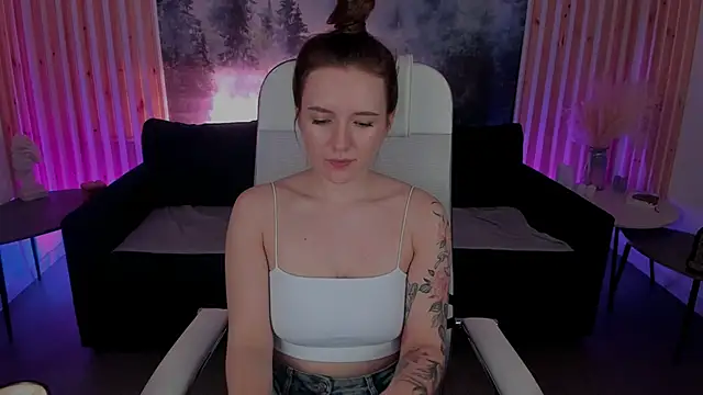 JennyDens online show from February 10, 8:53 am