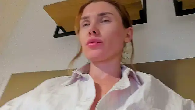 Cameron diazz online show from October 17, 8:55 pm