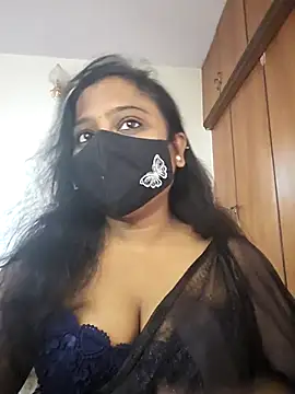 Snapshot of sexynayan23 chatting on November 10, 5:17 am sexynayan23 online show from November 10, 5:17 am