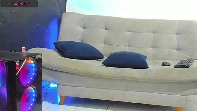 electraaxx online show from October 21, 4:02 am