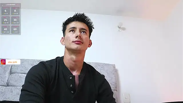 Snapshot of _Alexxx chatting on January 18, 12:57 am  Alexxx online show from January 18, 12:57 am