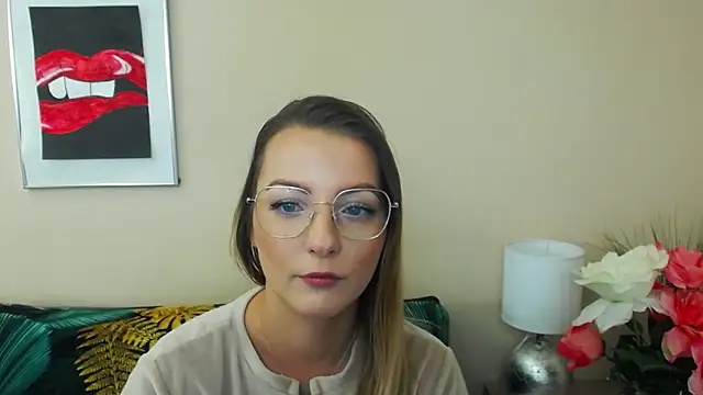 NatalieSexy online show from December 17, 7:18 am