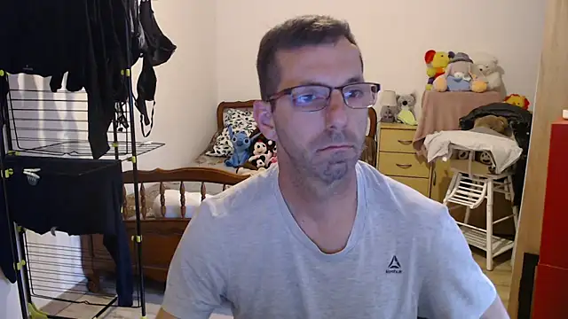 steph19x5 online show from April 16, 5:58 pm