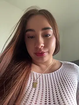 Elena222  online show from April 18, 8:09 pm