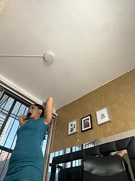 Little Amber6 online show from January 17, 9:17 pm