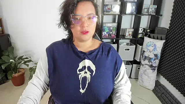 Snapshot of aika-dreams chatting on January 5, 12:42 pm aika-dreams online show from January 5, 12:42 pm