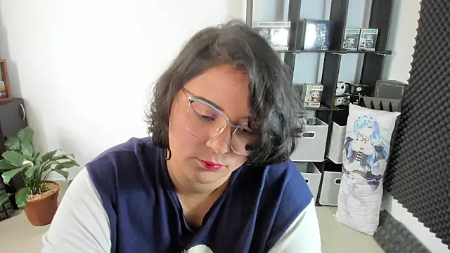 Snapshot of aika-dreams chatting on January 5, 3:45 pm aika-dreams online show from January 5, 3:45 pm