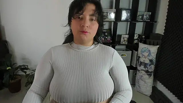 Snapshot of aika-dreams chatting on January 16, 12:20 pm aika-dreams online show from January 16, 12:20 pm