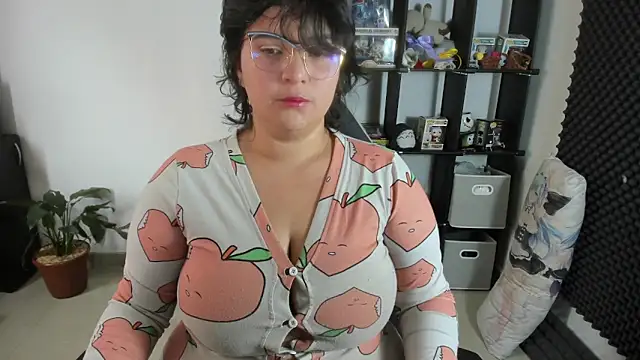 Snapshot of aika-dreams chatting on February 9, 12:41 pm aika-dreams online show from February 9, 12:41 pm