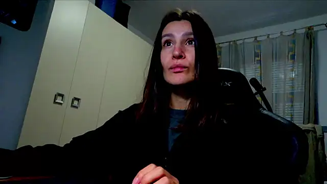 Snapshot of GodlyTheia chatting on November 27, 1:13 pm GodlyTheia online show from November 27, 1:13 pm