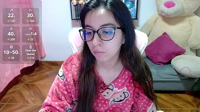 Maggie Fox3 online show from February 15, 1:35 am