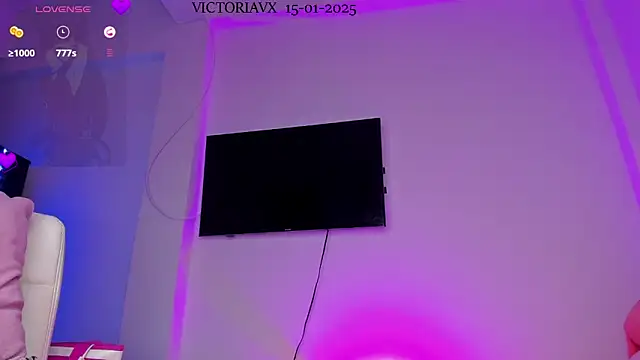 VictoriaVX online show from January 16, 4:17 am