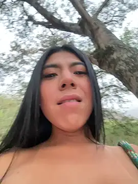 VictoriaVX online show from February 5, 11:23 am