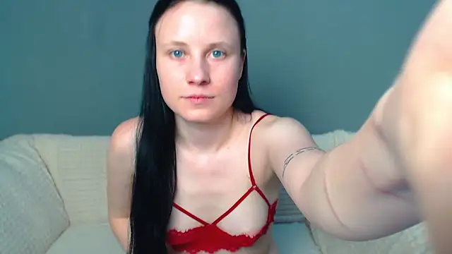 VikiKelt online show from February 15, 6:33 am