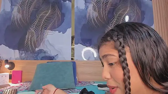 LEXA MURPHY online show from February 22, 7:47 pm