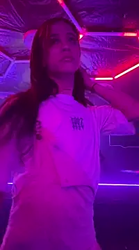 Snapshot of stormytt_ chatting on March 1, 3:32 am stormytt online show from March 1, 3:32 am