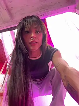 Snapshot of stormytt_ chatting on March 21, 11:55 am stormytt online show from March 21, 11:55 am