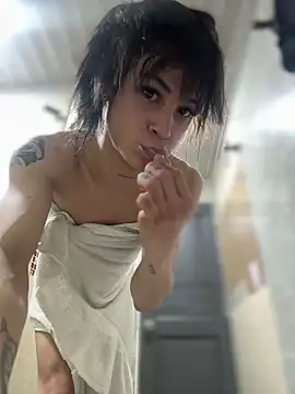 Snapshot of stormytt_ chatting on October 5, 1:20 pm stormytt online show from October 5, 1:20 pm